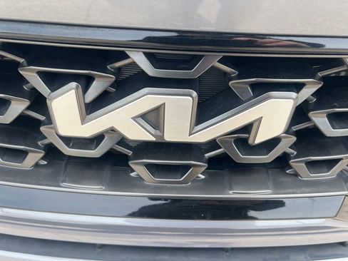 Certified 2023 Kia Sorento X-Line EX AWD/4WD image 31