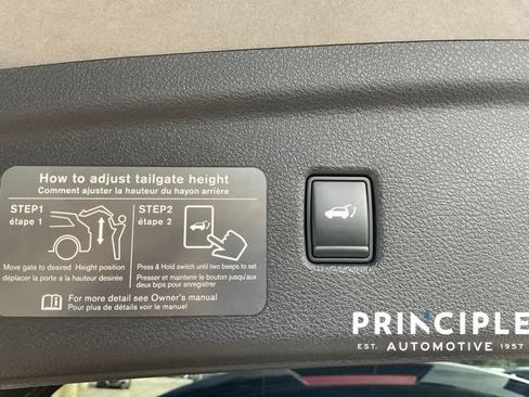 Used 2020 INFINITI QX50 Luxe w/ Navigation Package FWD image 25