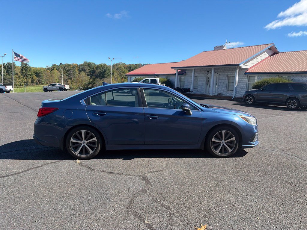 Used 2019 Subaru Legacy 2.5i Limited AWD/4WD image 11