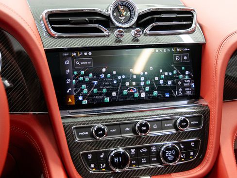 New 2026 Bentley Bentayga Speed image 33