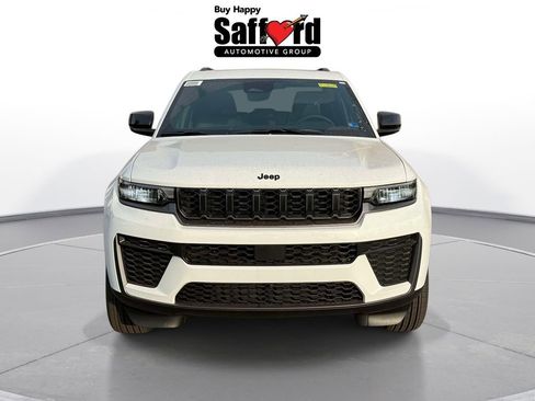 New 2026 Jeep Grand Cherokee 4WD image 9