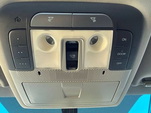 Used 2012 Acura MDX w/ Technology Package AWD/4WD image 33