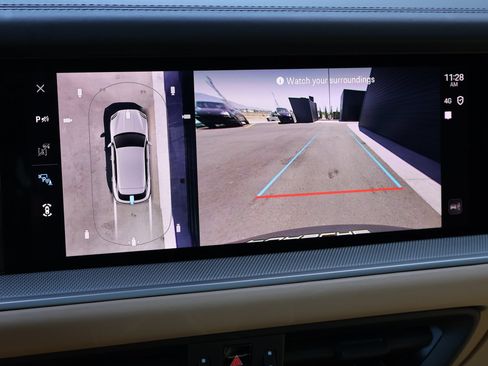 Certified 2024 Porsche Cayenne S AWD/4WD image 19