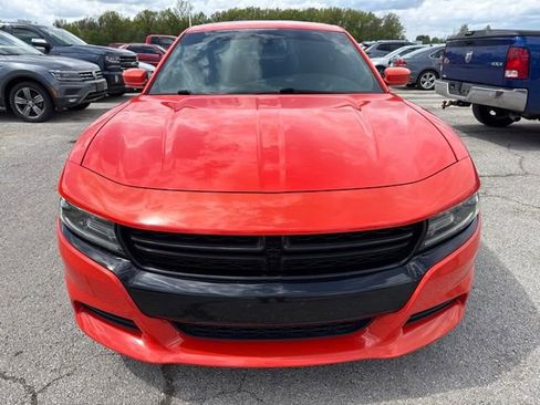 Used 2016 Dodge Charger R/T w/ Plus Group RWD image 10