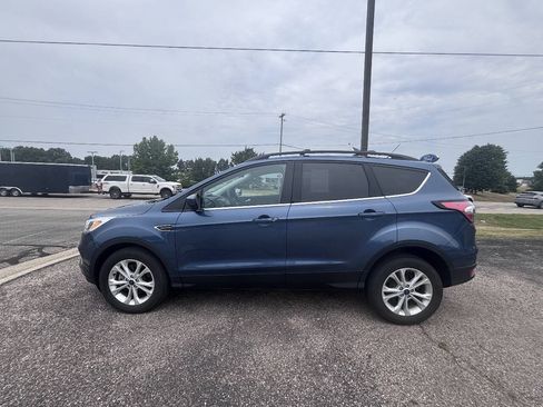 Used 2018 Ford Escape SE AWD/4WD image 1