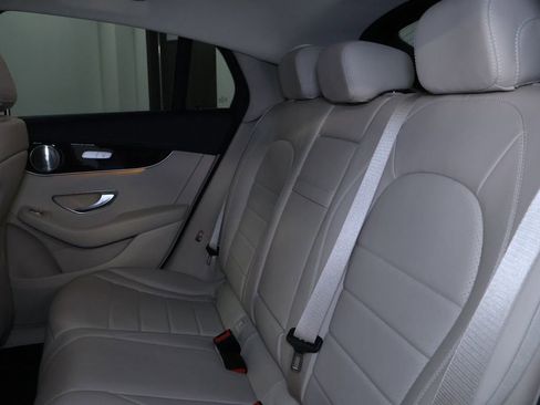 Used 2017 Mercedes-Benz GLC 300 4MATIC Coupe image 15