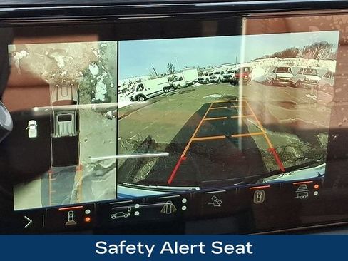 Used 2025 GMC Sierra 2500 Denali Ultimate w/ Max Trailering Package image 23