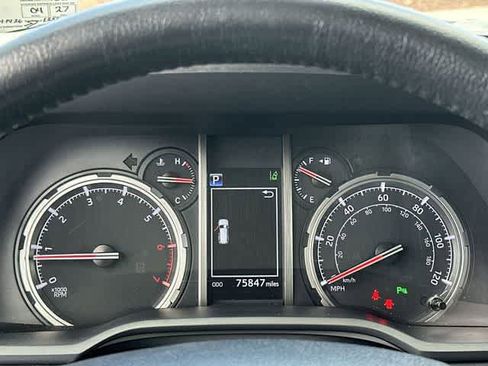 Used 2023 Toyota 4Runner Limited AWD/4WD image 7