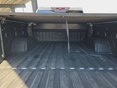 Used 2023 Chevrolet Silverado 1500 LTZ w/ LTZ Premium Package AWD/4WD image 14