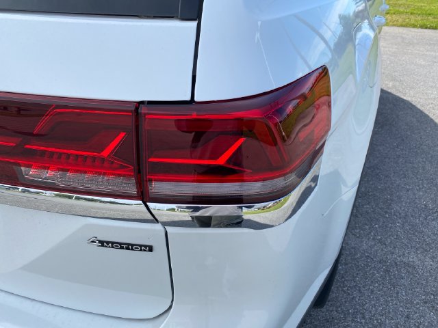 Used 2026 Volkswagen Atlas SEL AWD/4WD image 11