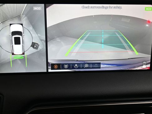 New 2025 Nissan Armada PRO-4X AWD/4WD image 19
