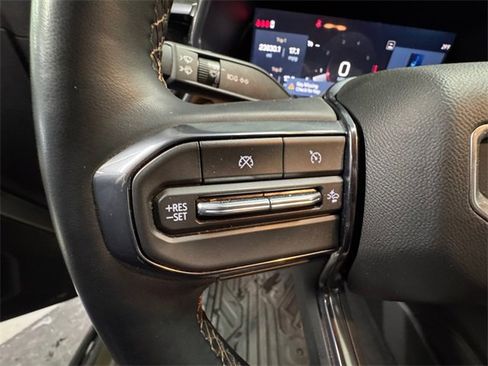 Used 2024 GMC Canyon AT4 w/ AT4 Premium Package image 22