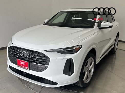 New 2025 Audi Q5 Premium Plus AWD/4WD image 3