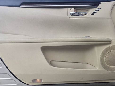 Used 2014 Lexus ES 350 w/ Luxury Package FWD image 21