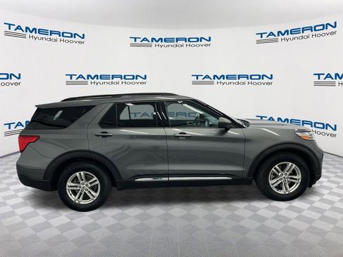 Used 2022 Ford Explorer XLT RWD image 6
