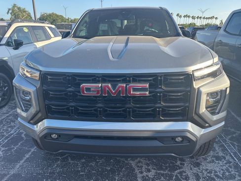 New 2026 GMC Canyon Elevation RWD image 2