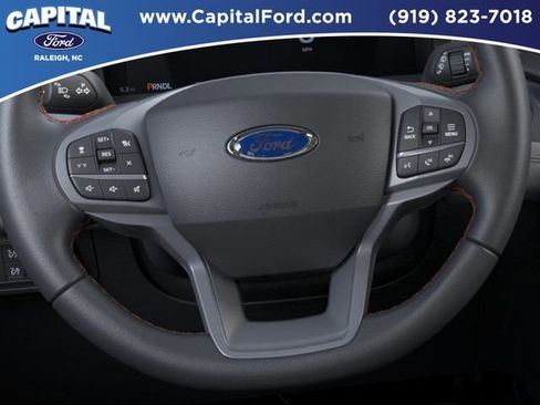 New 2025 Ford Explorer Active w/ Active Comfort Package image 12