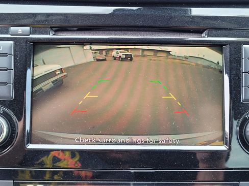 Certified 2020 Nissan Rogue SV image 12