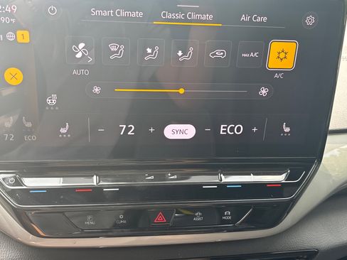 Used 2024 Volkswagen ID.4 S image 58