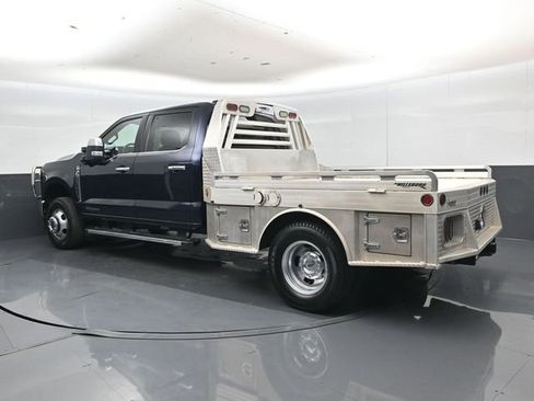 Used 2025 Ford F350 Lariat w/ Chrome Package AWD/4WD image 8