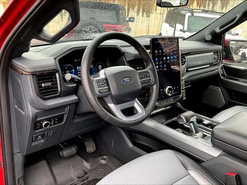 Used 2025 Ford F150 Lightning Lariat AWD/4WD image 17