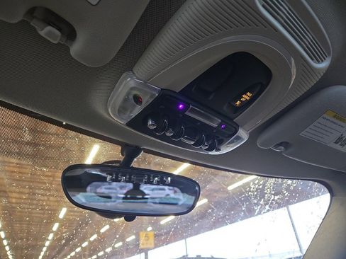 Used 2017 MINI Cooper Clubman S image 22