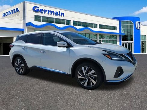 Used 2024 Nissan Murano SL image 3