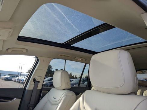 Certified 2024 Cadillac XT6 Premium Luxury w/ LPO, Floor Liner Package image 20