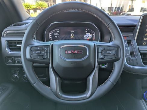 Used 2024 GMC Yukon AT4 w/ Technology Package image 10