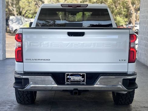 Used 2022 Chevrolet Silverado 1500 LTZ w/ Technology Package image 34