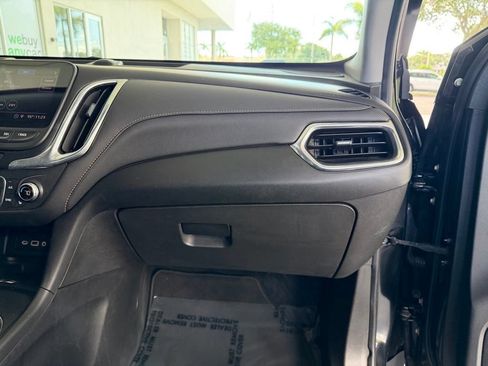 Used 2020 Chevrolet Equinox Premier w/ Premier Redline Edition FWD image 23