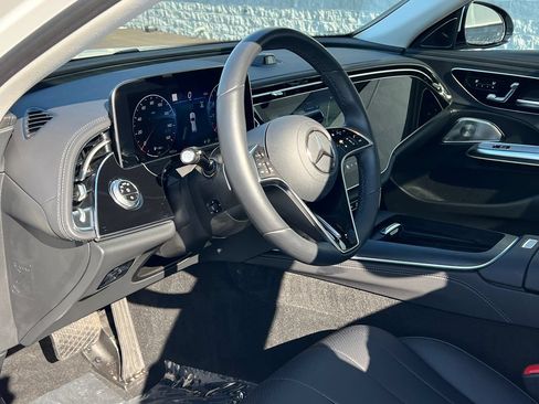 Used 2025 Mercedes-Benz E 450 4MATIC All-Terrain Wagon image 16