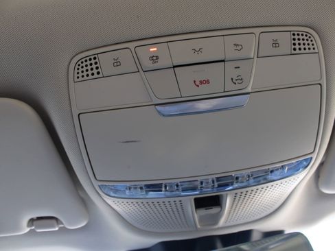 Used 2022 Mercedes-Benz GLC 300 image 23