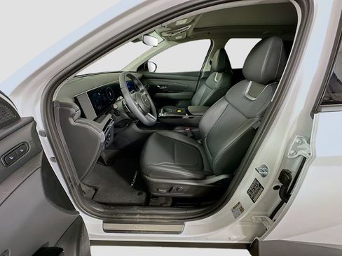 New 2026 Hyundai Tucson Limited image 16