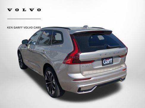 New 2026 Volvo XC60 B5 Plus w/ Protection Package Premier image 5