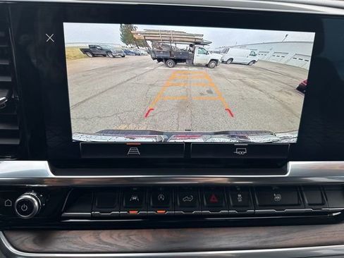 Used 2025 GMC Sierra 1500 SLT image 26