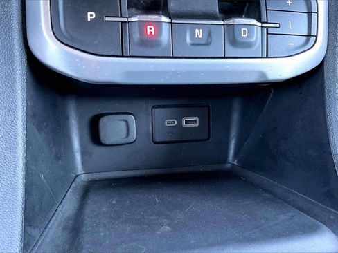 Used 2020 GMC Acadia SLE w/ Driver Convenience Package image 31