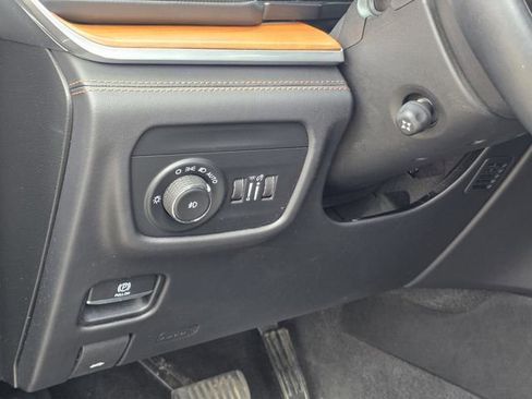 Used 2022 Jeep Grand Cherokee L Summit image 20