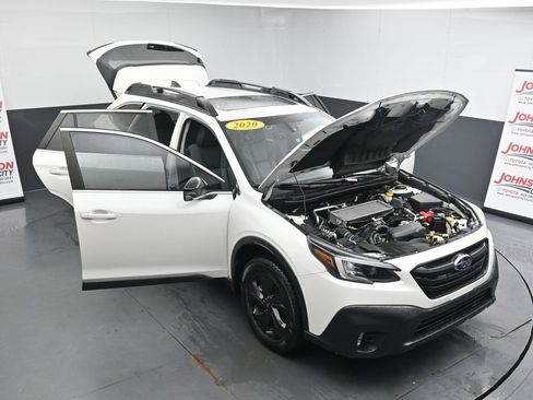 Used 2020 Subaru Outback Onyx Edition XT image 40
