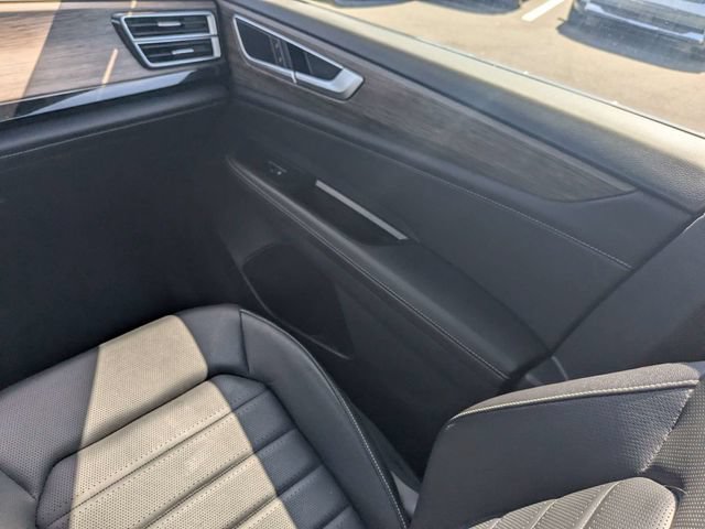 Used 2025 Volkswagen Atlas SEL AWD/4WD image 18