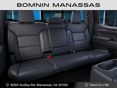 New 2026 Chevrolet Silverado 1500 High Country w/ Midnight Edition AWD/4WD image 17