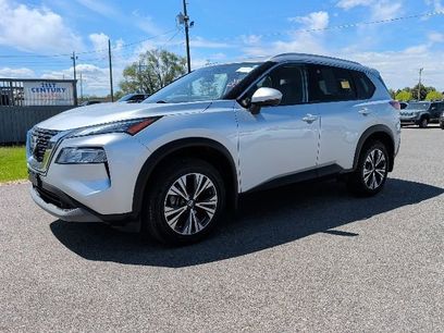 Used 2021 Nissan Rogue SV w/ Premium Package