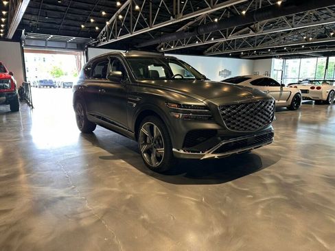 Used 2025 Genesis GV80 2.5T Prestige AWD/4WD image 7