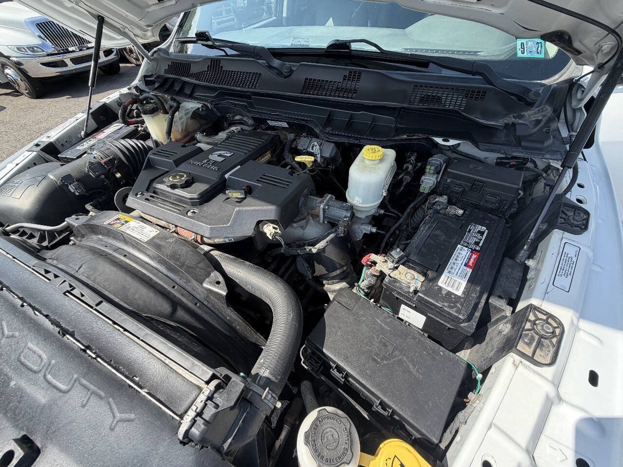 Used 2015 RAM 5500 Tradesman w/ Ambulance Prep Group RWD image 17