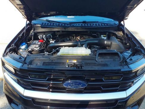 Used 2025 Ford Expedition Max Platinum w/ Driver's Package AWD/4WD image 24