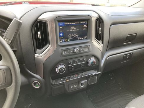 Used 2022 Chevrolet Silverado 1500 Custom image 22