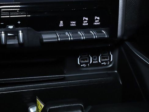 Used 2023 RAM 1500 Big Horn image 31