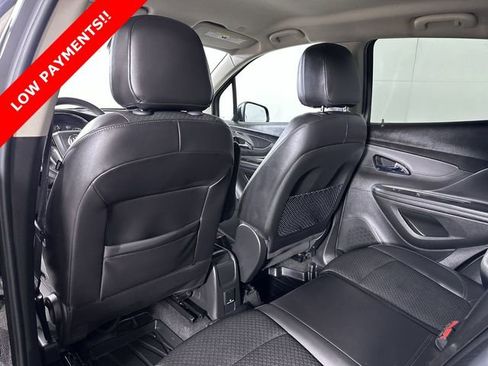 Used 2021 Buick Encore Preferred w/ Safety Package image 21