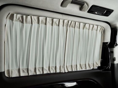 Used 2021 Mercedes-Benz Metris Passenger w/ Premium Safety Package image 71