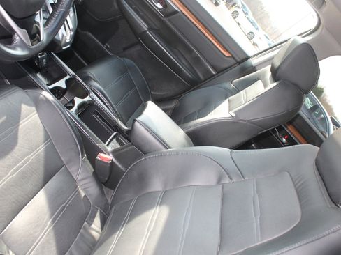 Used 2019 Honda CR-V EX-L image 9